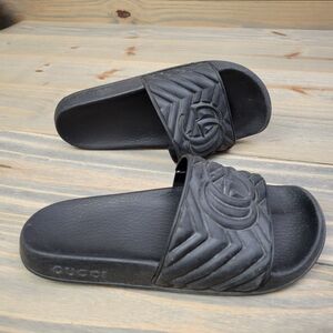 Gucci Matelassé Rubber Slide Sandal - Black Rubber, EUR 37